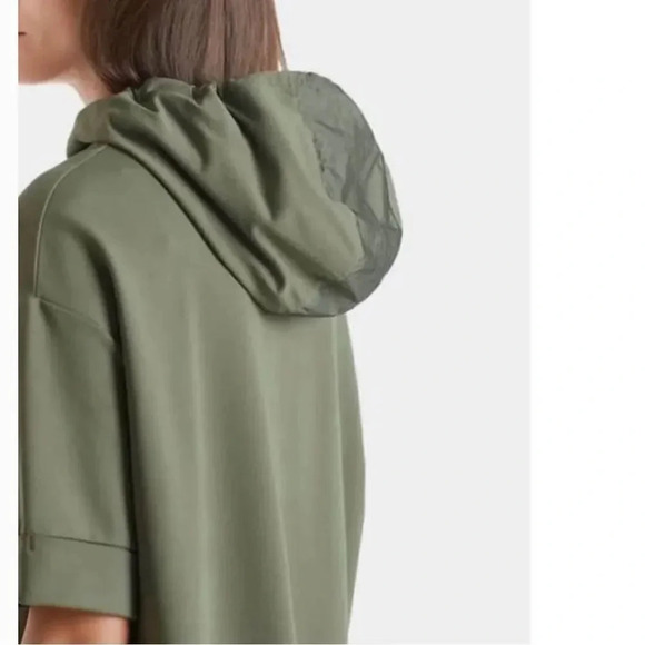 Marc Cain Sports short sleeved hoodie, army green. Pockets. Women’s size 12 (N3) - Picture 2 of 12